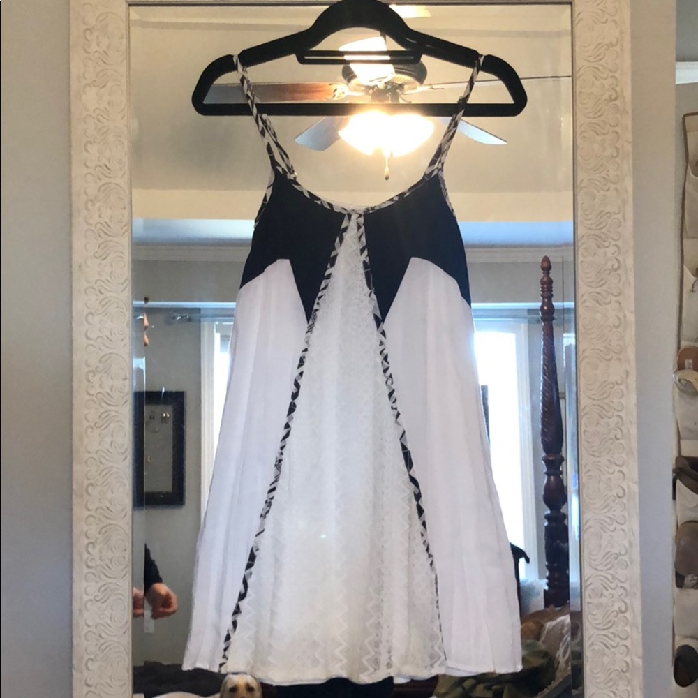 Lace Pattern Swing Dress